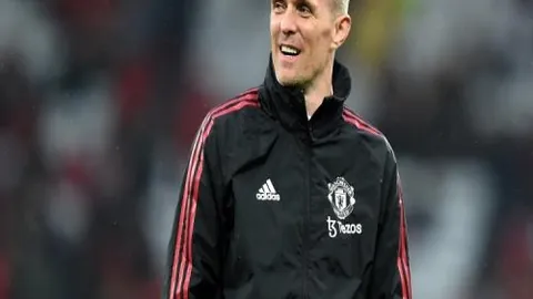 新华评论：不忘初心，铺就民众出行便利之道